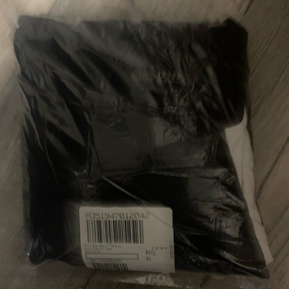 NWT DENNIS BASSO CAVIAR CREPE MAXI DRESS SIZE 18W & 20W - Picture 9 of 15